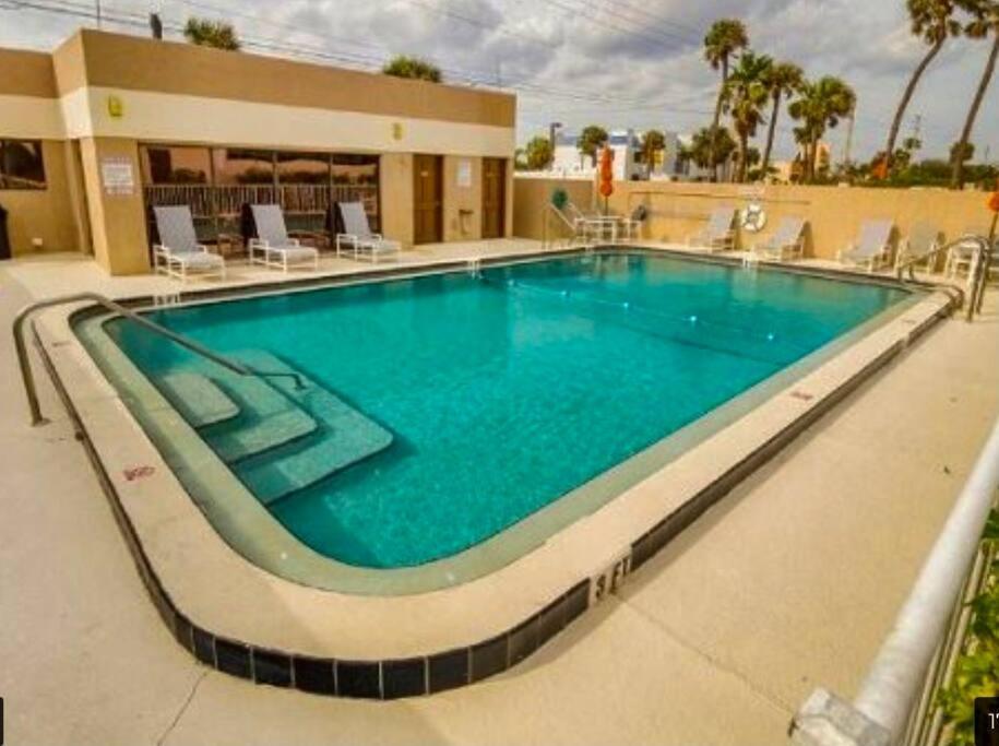 Beach Living At Its Best! Cocoa Beach Luaran gambar